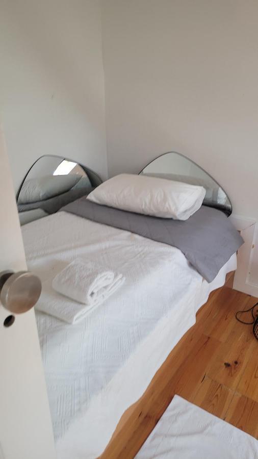 Litle Tiny Room In The Attic Lisboa Extérieur photo
